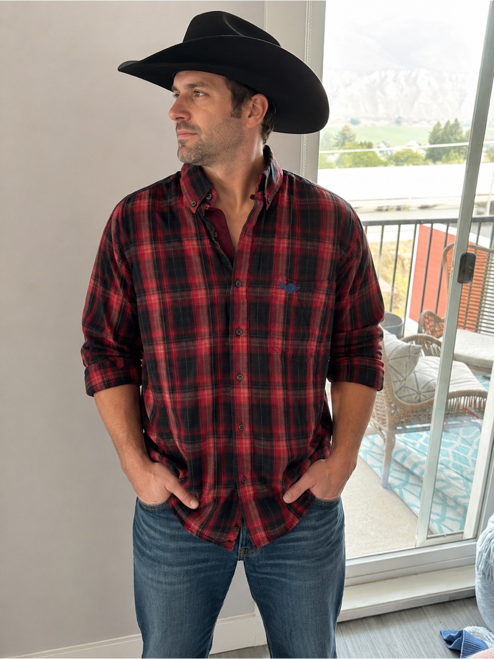 Ariat Relentless Men’s XXL Red Black Plaid Western Shirt Built for Speed